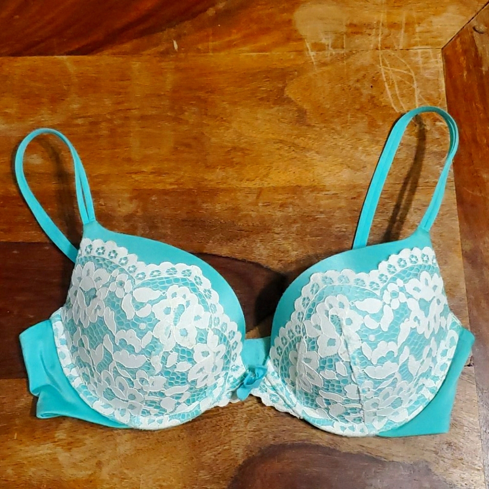 Victoria's Secret Very Sexy Push Up